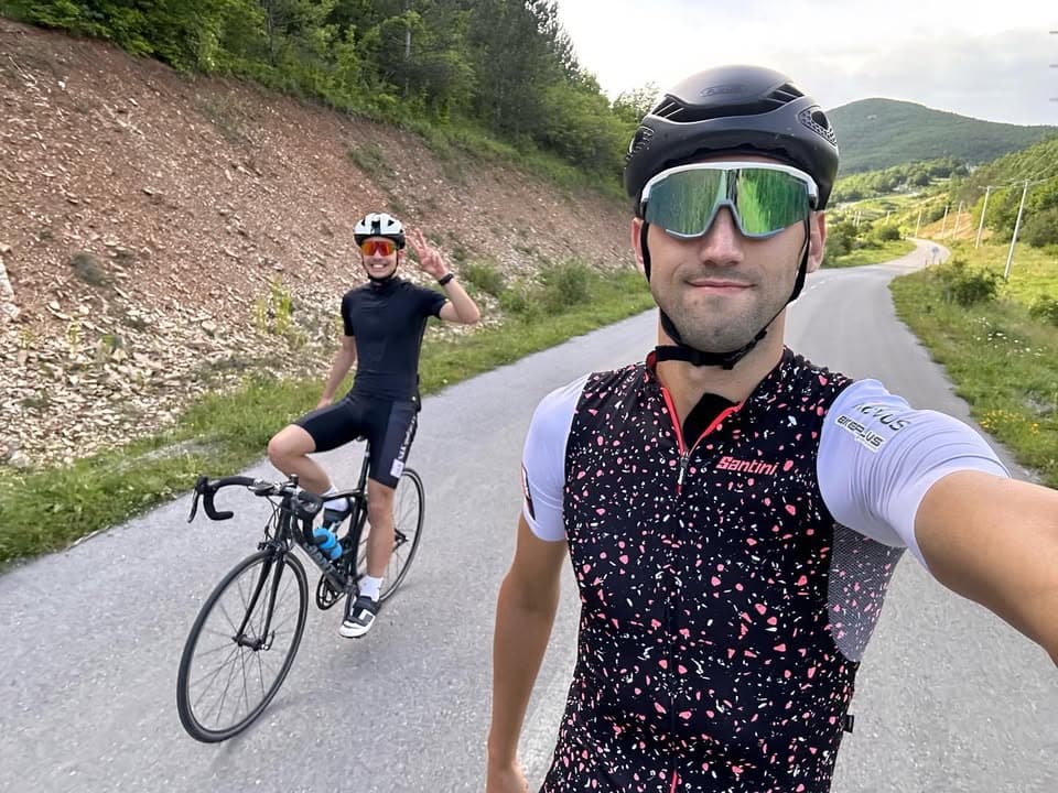 🚴🌿 Cycling through Nature's Symphony 🌿🚴