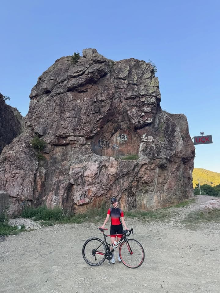 Një muaj që e tregoi punën e bërë në heshtje.